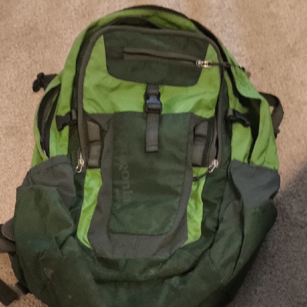 Green Outdoor Pategonia Backpack